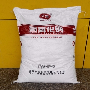 片堿（氫氧化鈉/NaOH）——火堿，苛性